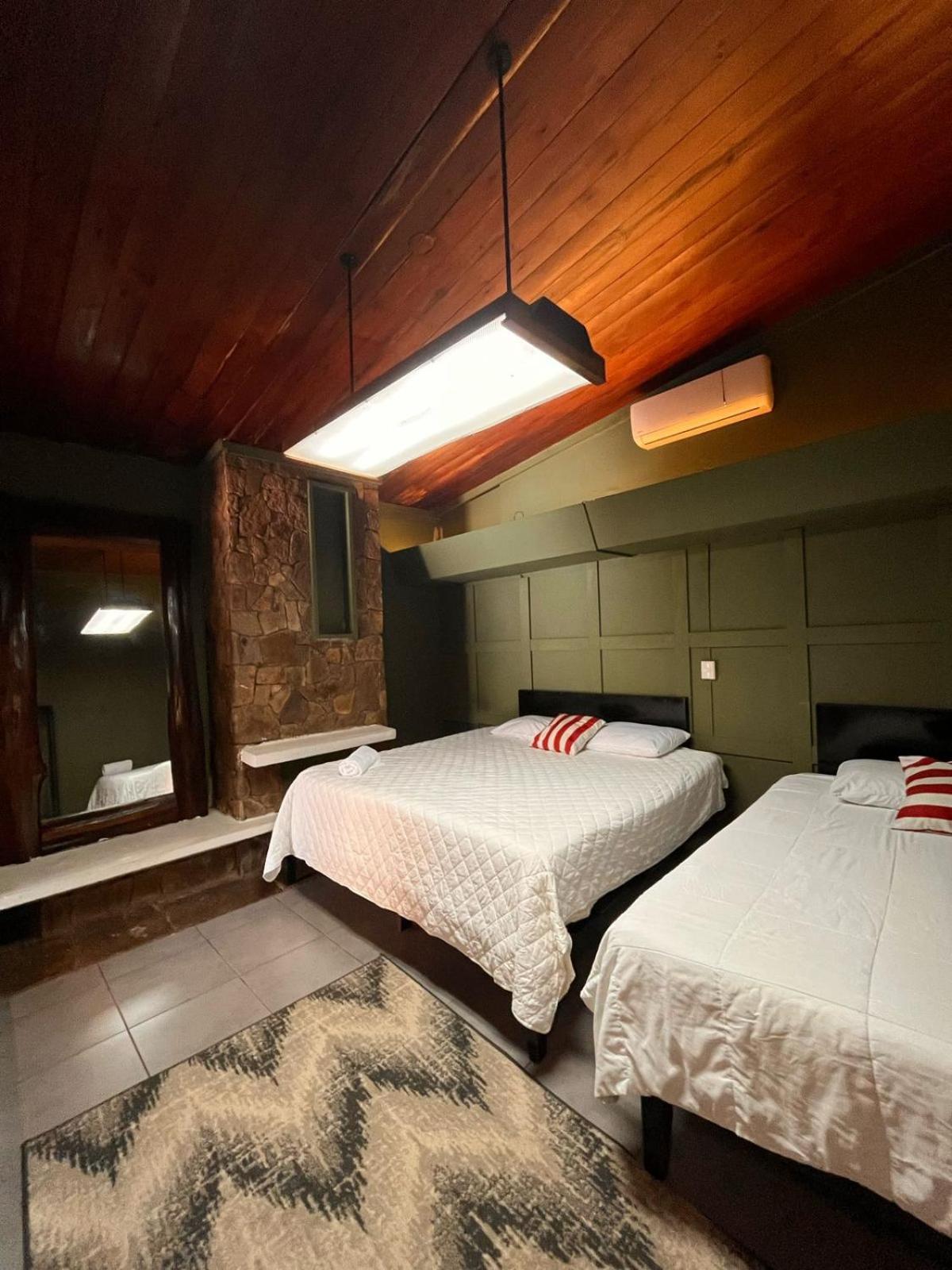 Villa Napoli Santa Ana Zewnętrze zdjęcie